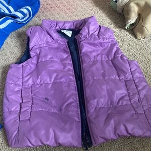 Super cute Purple UNIQLO Vest